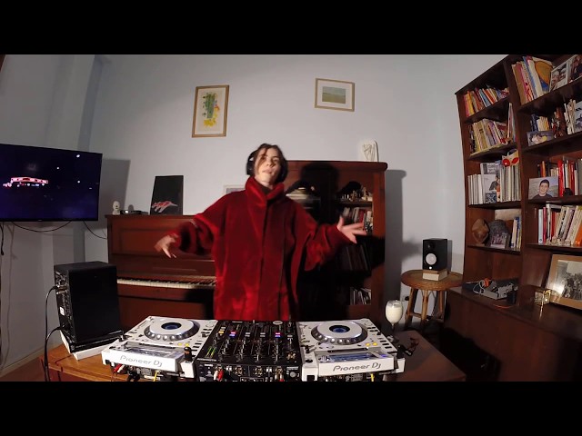 Franzizca @ Techno Moon Stream