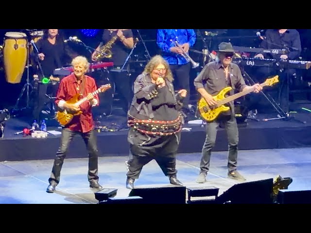 “Weird Al” Yankovic – Fat (Live Orlando 2026) Michael Jackson Bad Parody