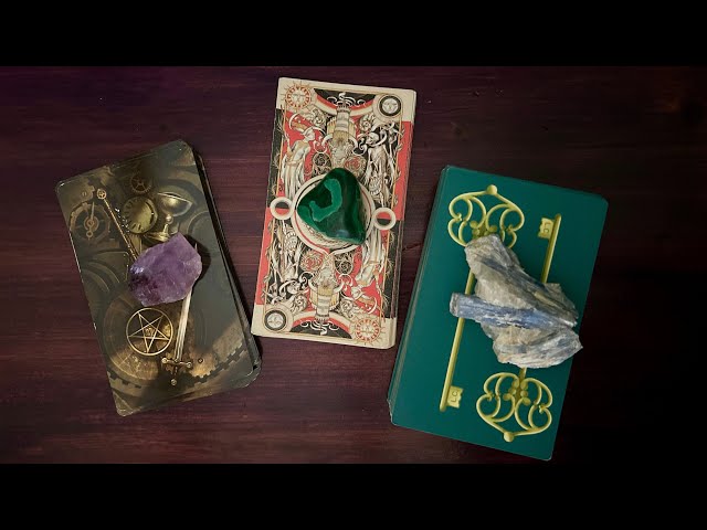 🗝️💫 Your Next Twist of Fate - Interactive Tarot