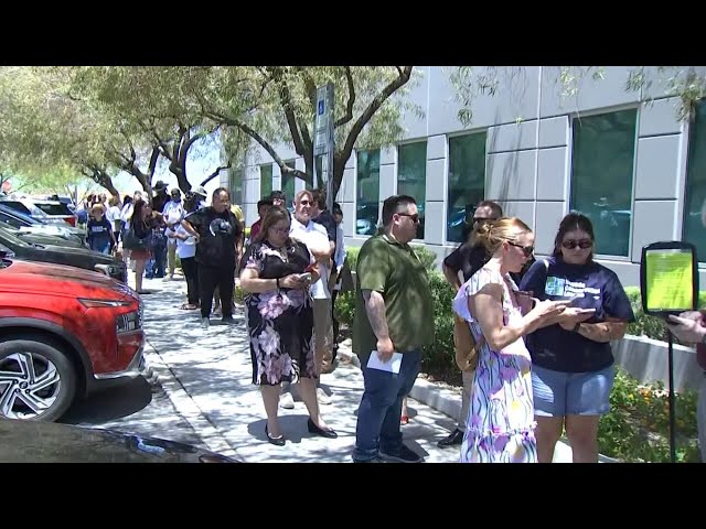 NV Energy customers wait in triple-digit heat for public hearing