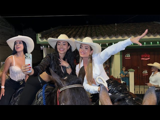 Tradicional! CABALGATA de Fin de Año ROLDANILLO valle del Cauca Colombia 2025 | Cabalgatas4k