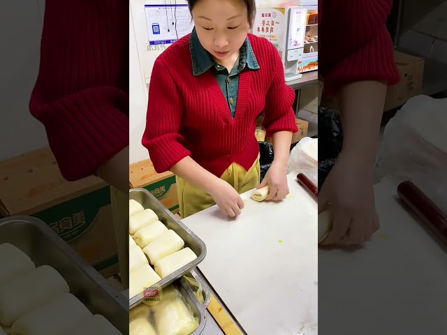 Soft & Fluffy Egg-Filled Bread by Masterchef 🍞✨