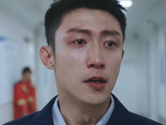 [Behind the Scenes] No one can resist being moved to tears by the heartbreaking moments of a toug...