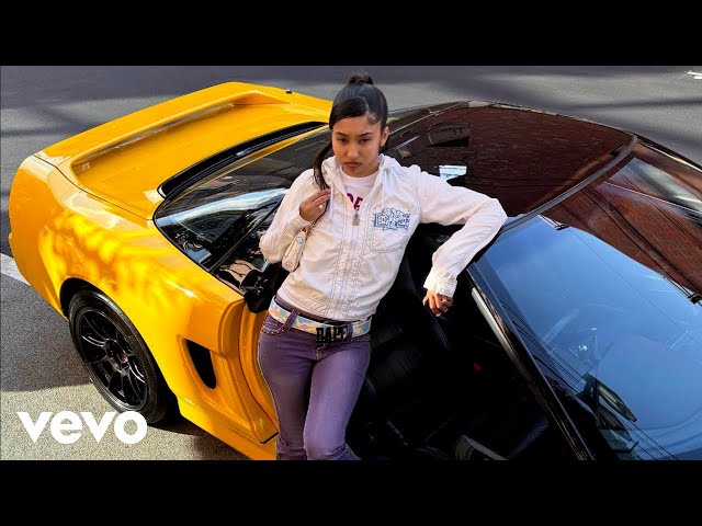 Bb trickz - Super (Video Oficial)