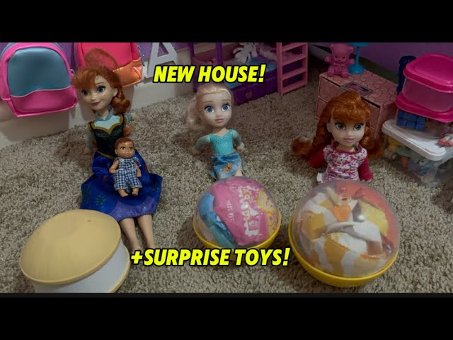 NEW HOUSE + SURPRISE TOYS! Anna & Elsa toddlers open toys in new home | Let’s Play Dolls!