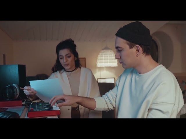 Shoulda Woulda Coulda contemporary Blues vocal duet featuring Brian Hayes on Baritone Saxophone