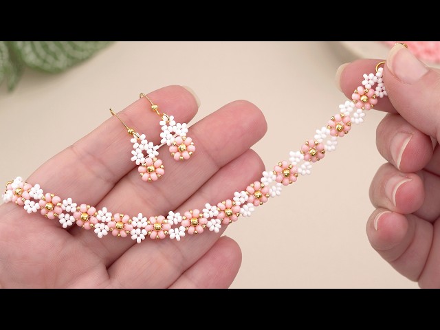 DIY Seed Bead Flower Jewelry: Pink Daisy Bracelet & Earring Tutorial! #beading #bijoux #diycraft