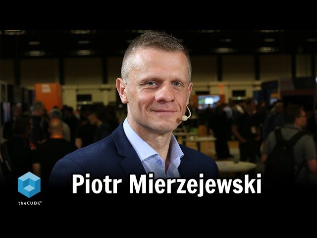 Piotr Mierzejewski, IBM | Dataworks Summit EU 2018