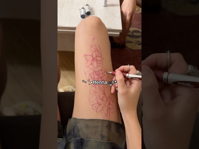 Henna tattoo🌹