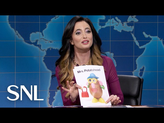 Weekend Update: Matchmaker Debbie Mush Gives Michael Che Dating Advice - SNL