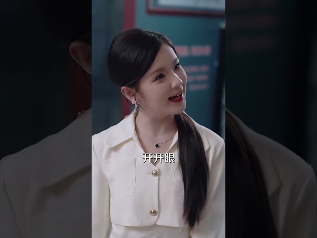 [Multi SUB]（全集）父母重病之時，被自己深愛的女人和最好的兄弟出軌背叛後，竟然獲得了透視神眼，他開局撿漏逆襲打臉成為萬億首富！#逆襲 #MiniDrama #精彩大陸短劇