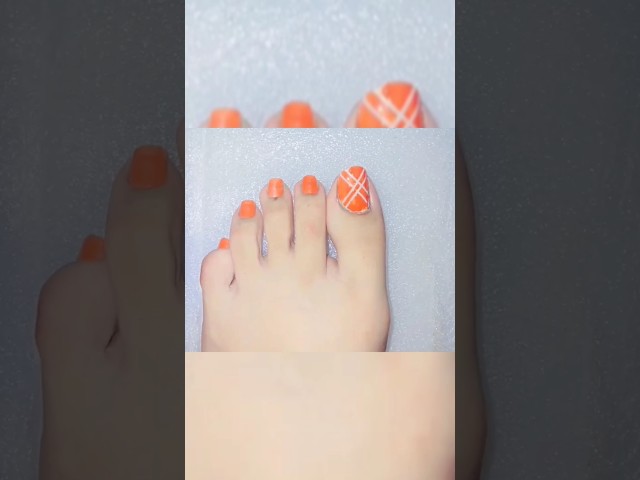 very easy nail design for toe🤍🧡 #naildesigns #nailart #simplenails #youtubeshorts #shorts #viral