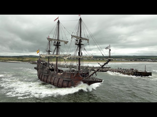 Galeón Andalucía On Barmouth Swells With Cannon Firing - July 23rd 2026
