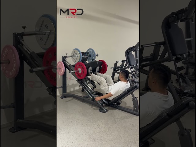45 Degrees. Full Power. Serious Leg Training. 🦵🔥