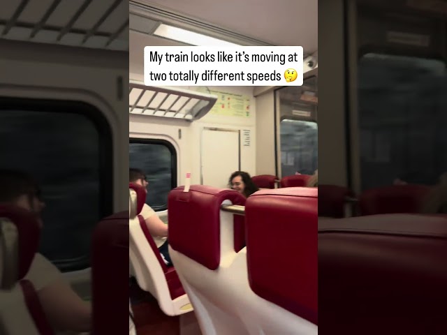 The parallax effect is wild 👀 (via khift99/TT)