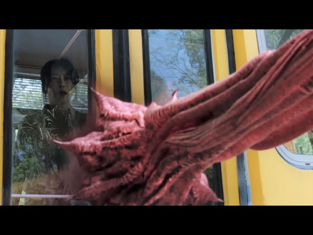 旅游大巴进入远古丛林，意外遭遇巨蛙袭击！【大蛇3龙蛇之战Snake3】|驚悚 災難 |【電影派對】