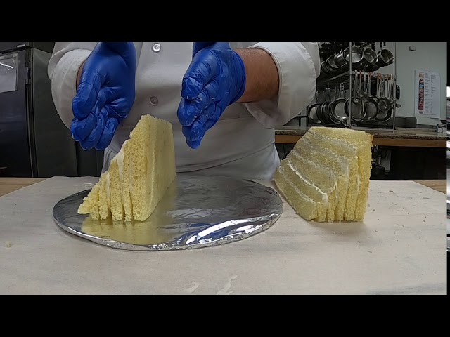Cutting cake for Pyramid Torte part 2