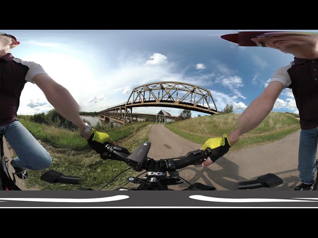 Vuze XR Camera 360 Degree Bike Ride - short clip