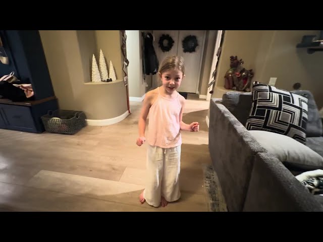 How to do a handstand with no wall! ￼