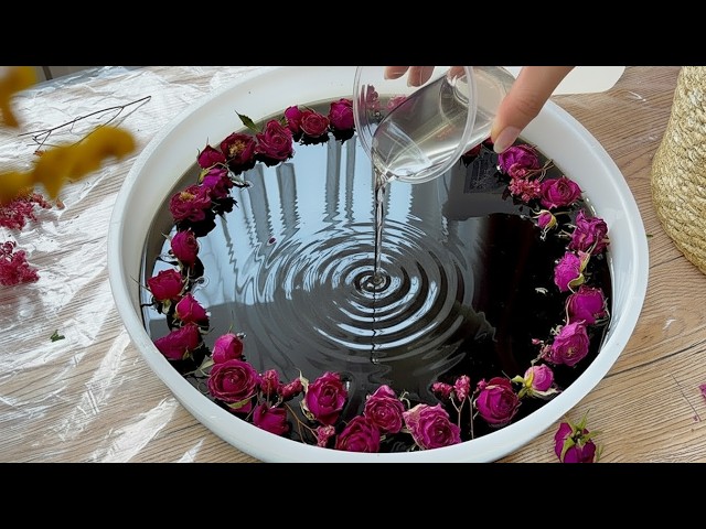 GENIUS DIY Idea! Real Flowers + Epoxy Resin = Beautiful Result
