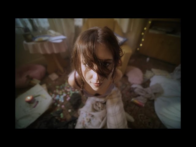 Hannah Grae - Bitch (Official Music Video)