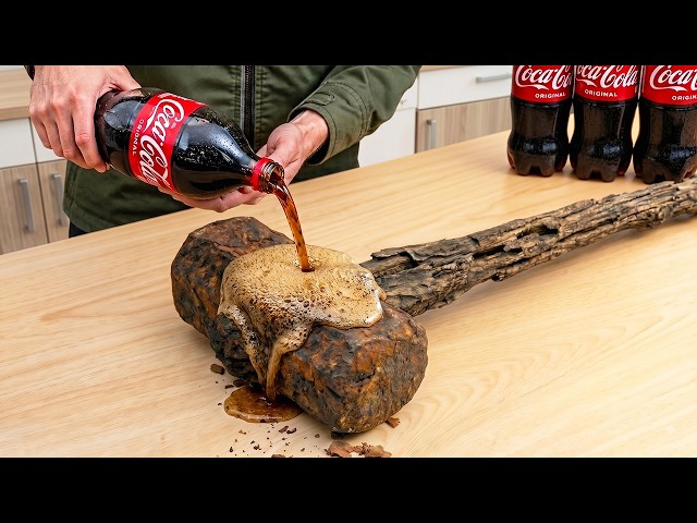 The Most Genius Restoration Methods! Pour coca onto old rusty Hammer You'll be surprised the results