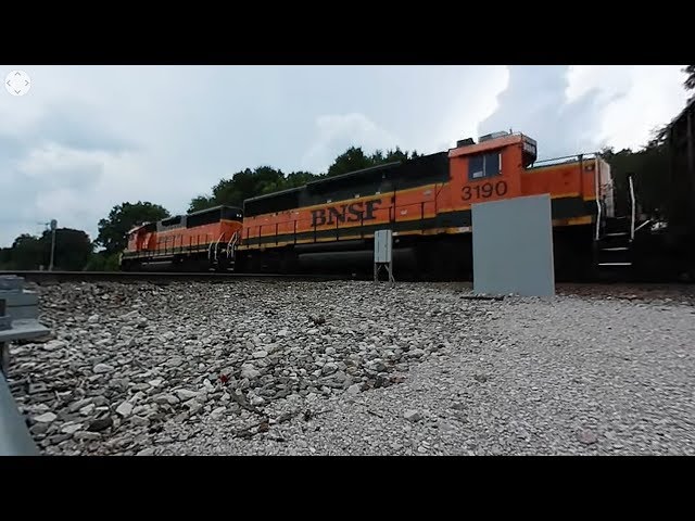 360° Video - BNSF Local Banging Diamond Crossing NS