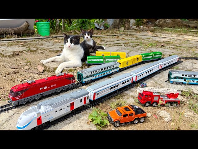 Assembling Passenger Trains Model - Electrical Model Train - TGV train Model