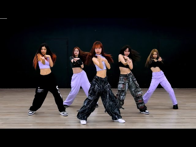 Wizzle - 'Ohm, YaYa!' (อัสคารามุด) [Dance Practice Mirrored]【4K】