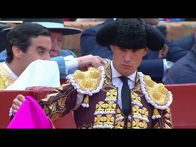 Corrida de TOROS Feria de Abril de Sevilla 2026. Plaza de la Maestranza, viernes 24 de abril de 2026