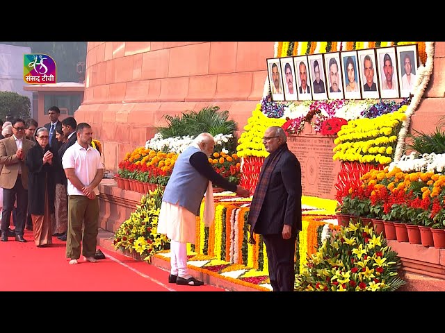 Vice President & PM Modi Pay Floral Tributes to Martyrs of 13 December 2001 Parliament Terror Attack