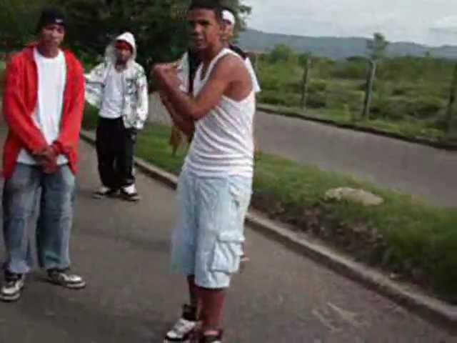 Rap Girardot & Flandes Un Dia En La Calle Way Of Life Clan