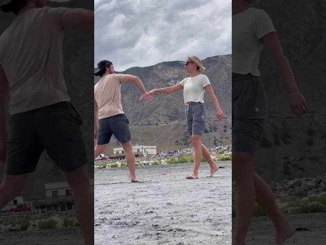 Easy wedding first dance lift idea🥰