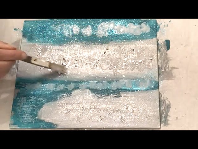 DIY Teal and Silver Glitter Abstract Canvas Wall Art #glitterwallart #tealdecor #glitterart #art