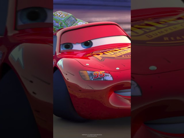 Corrida Final | Carros | Pixar