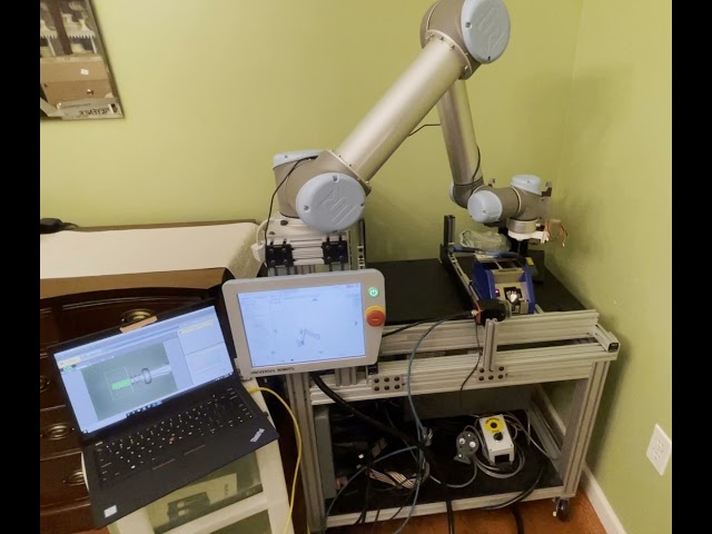 Automated screwdriving with a UR5 and Keyence vision system