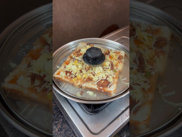 చికెన్ pizza try చేసా🍕#trending#cooking#viralvideo#telugu#foodvideos