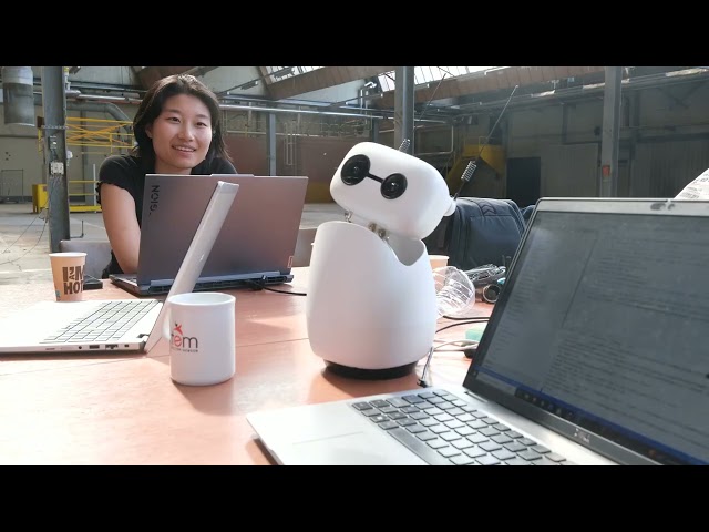 Not your everyday (robot) hackathon