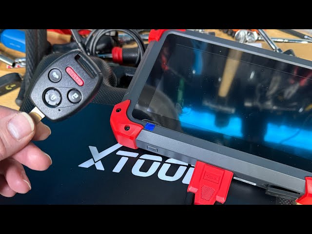 Programming a 2007 Honda civic key | Xtool D7