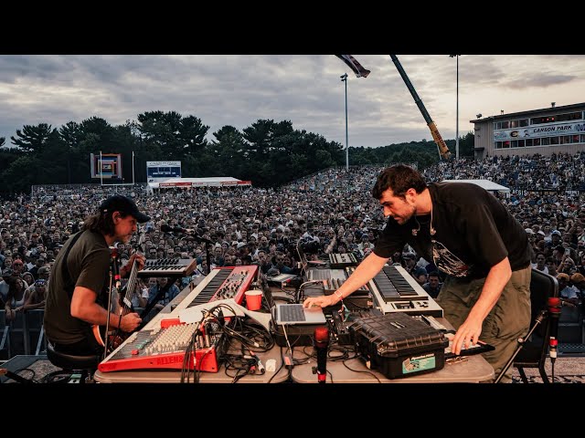 Fred again.. & Aaron Dessner ft. Katz Pascale (UNRELEASED ID) | Live Eaux Claires