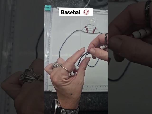 Baseball pony bead tutorial