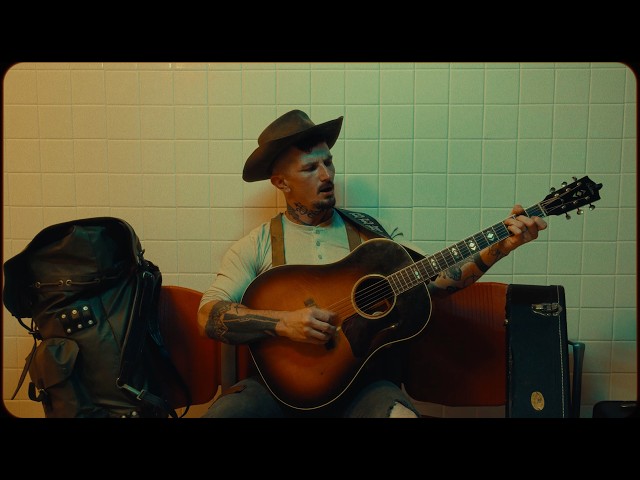 Benjamin Tod - Waiting For A Train (Official Music Video)