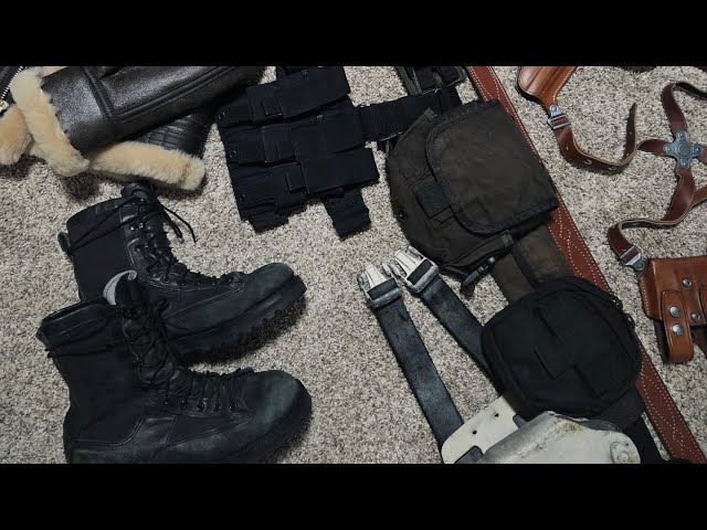 RE4 Remake- Leon S. Kennedy costume breakdown‼️