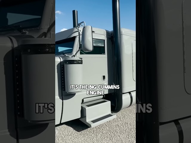 NO CHROME ANYWHERE?!?!? Tim Cameron doesn't want chrome #peterbilt #rockcrawler #race #hauler