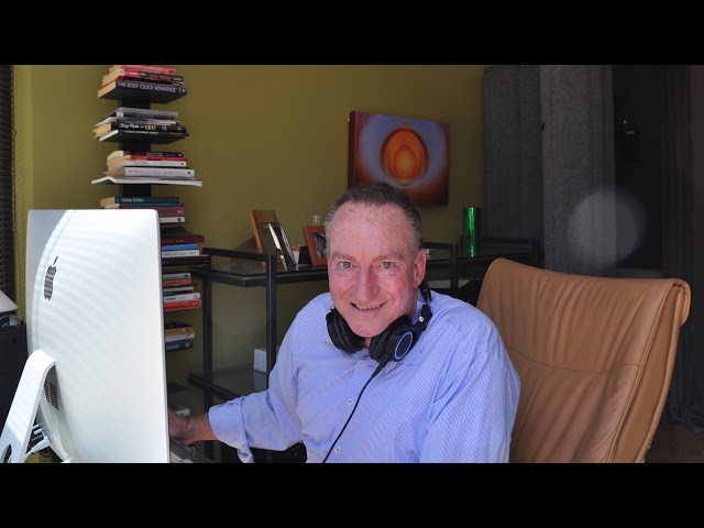 OPTIMIZE YOUR IMPACT. COMMUNICATE TO WIN 📱