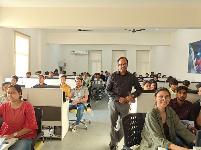 No. 1 Computers Training in Delhi | 100% Placement Assistance | SRI RAAM COMPUTER EDUCATION