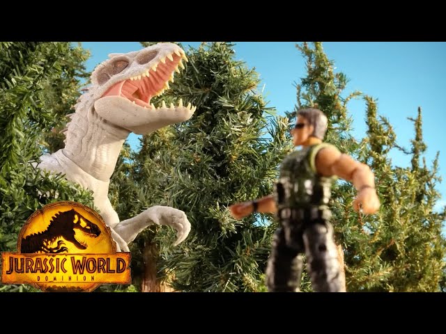 Dino Adventures with Murphy and the Dino Trackers 🦖 | Mattel Action!
