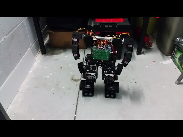 #optimusprime   #robot  Humanoid Transformers Servo Arduino #trasformers #robosen #autobots #toys