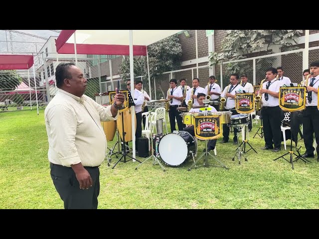 Muliza y Huaynos - Orquesta Internacional "Selección Tromes Del Perú"