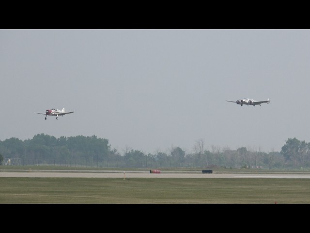 Go around at Oshkosh after planes get too close - EAA AirVenture 2026 